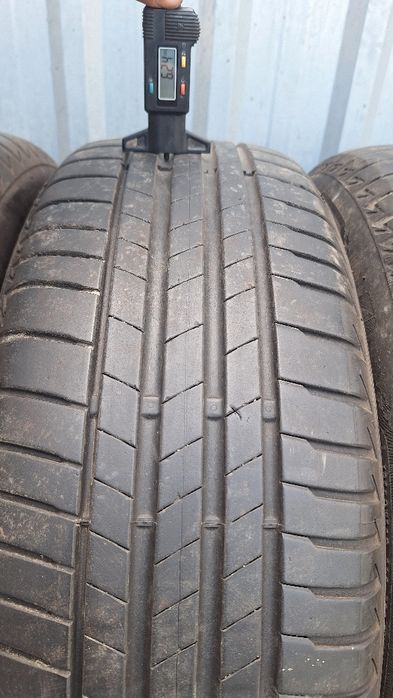 Opony letnie Bridgestone 205/60 16, 6,8mm