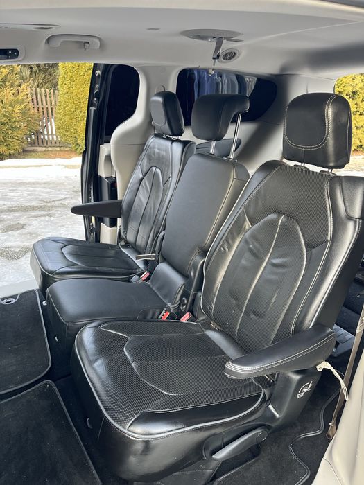 Chrysler Pacifica