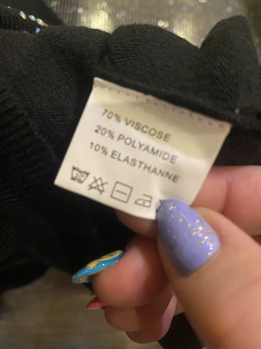 Pięknie zdobiona sukienka