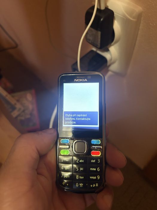 Мобільні телефони Nokia