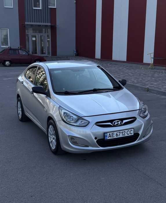 У продажу  Hyundai Accent 2012