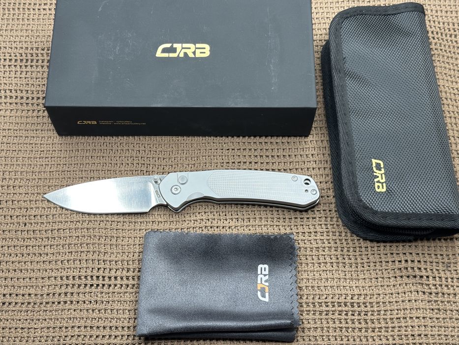 CJRB Pyrite Button Lock сталь S90V