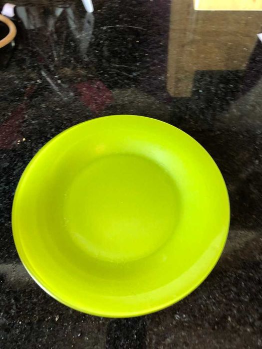 prato verde para sobremesa