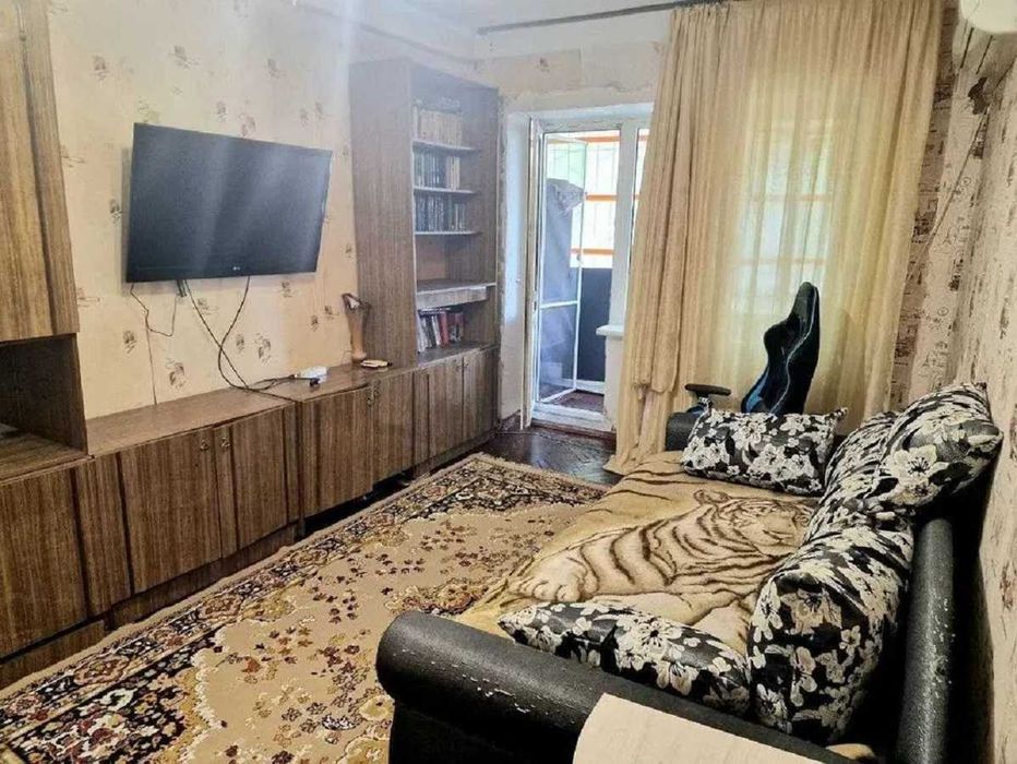 Продам 2 комнатную квартиру,  Черемушки,  ул. Ак. Филатова/Ивана и Юрия Лип.