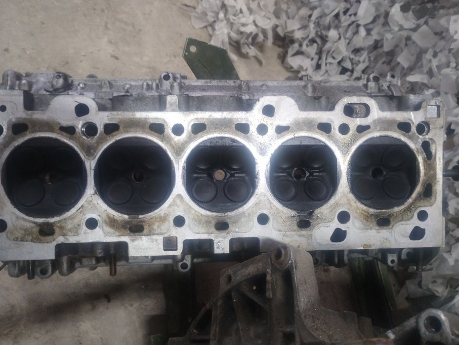 B5254T2 2,5 турбо бензин