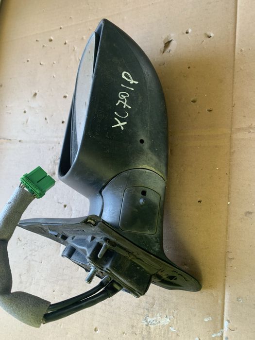 Lusterko prawe volvo xc70 i