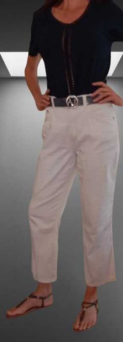 Calças Moschino, T38