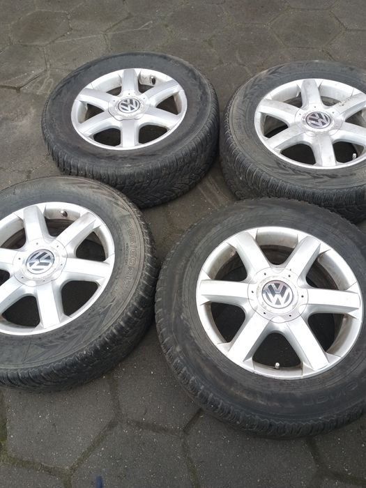 Kompletne koła 255/60 r17 felgi 5 x 120 VW audi