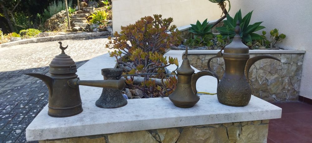 Dallah cafeteira medio oriente