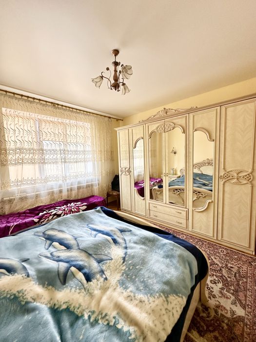 Продам будинок  з ремонтом Роша