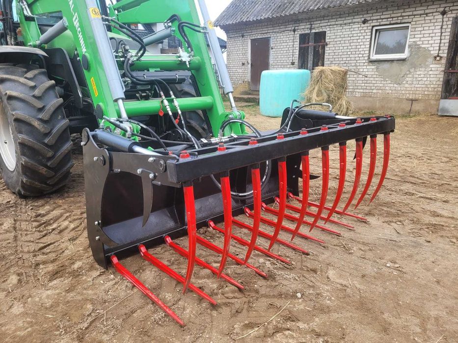 Łyżko-krokodyl do obornika do tura ciągnika/ Krokodyl ząb KUTY DOWÓZ