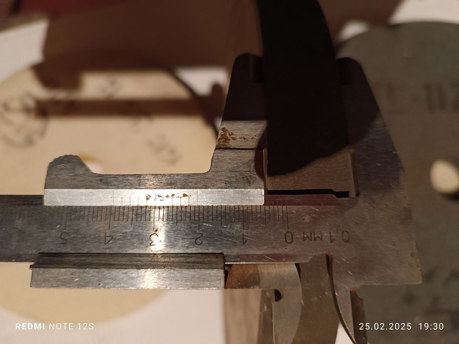 Круг алмазний 1А1 (ПП)  250х20х5х76   В2-01  на органічній зв'язціі