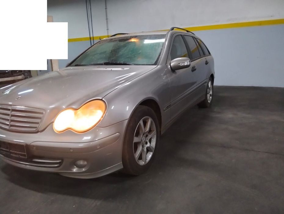 Mercedes-Benz carrinha C220 cdi 150 cv ano 2003