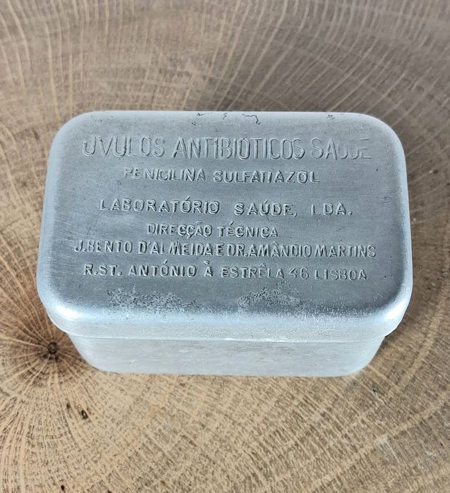 Lata muito antiga Penicilina