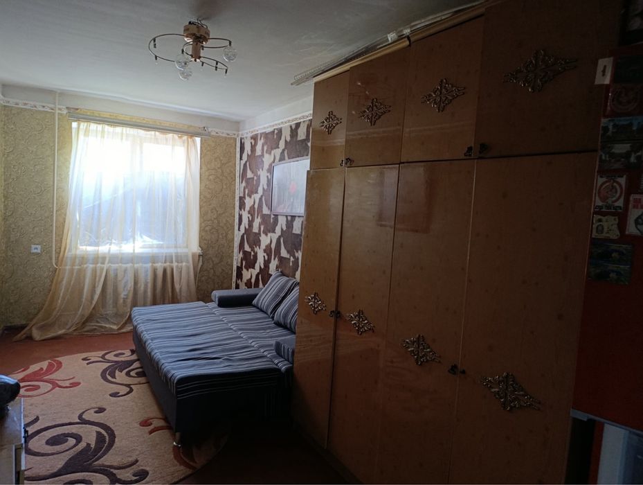Срочно!Продается 2к квартира м-н Артема.
