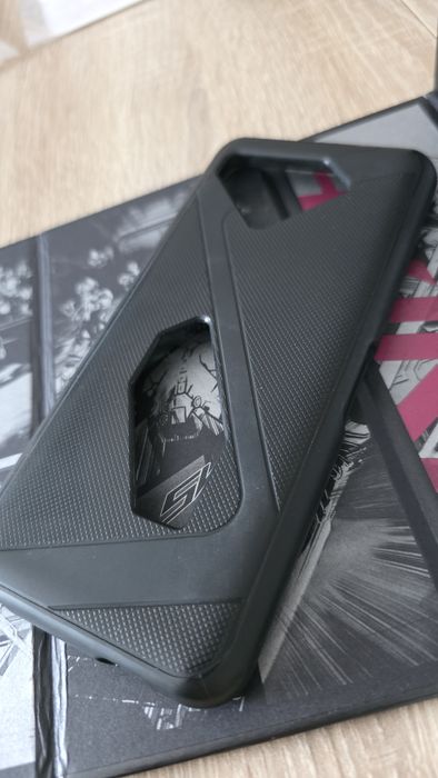 Etui ROG Phone 5 czarne plus folie