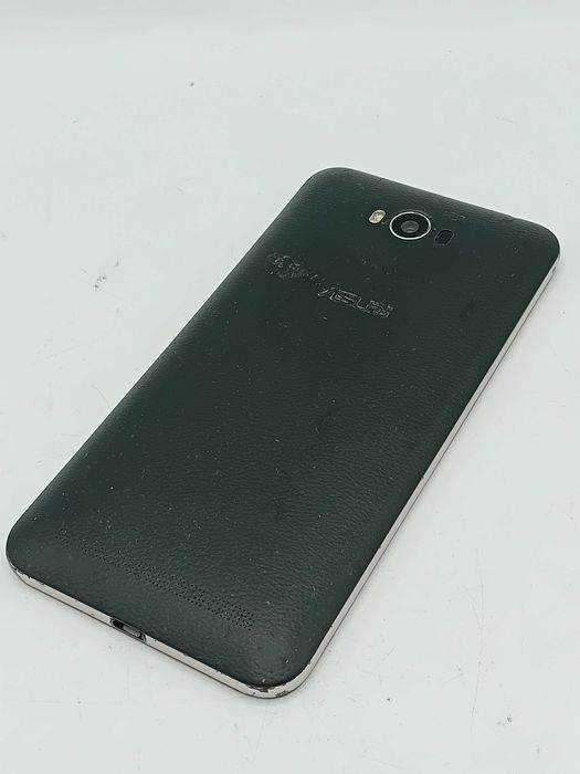 Telefon Asus Z010D