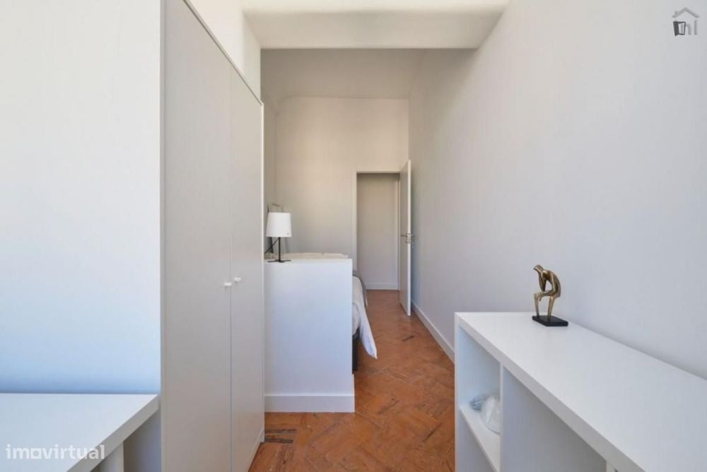 Quarto - localizado em Alameda Lisbon