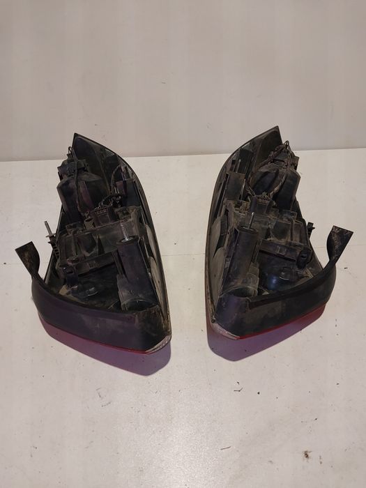 Fiat linea lampa tylna tył prawa lewa wkład lampy żarówek