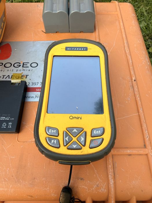 GPS Geodezyjny HI-TARGET v30 komplet GNSS