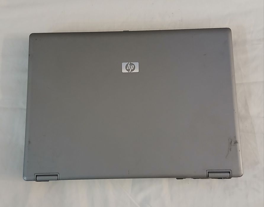 Portatil HP para Arranjo ou para tirar peças modelo nas foto