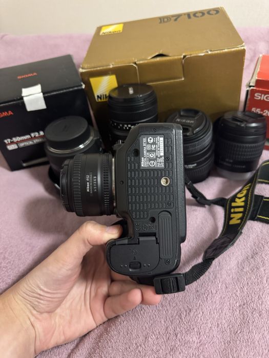 Nikon D7100 + обʼєктиви 50 17-70 18-55 70-300 55-200 фотоапарат