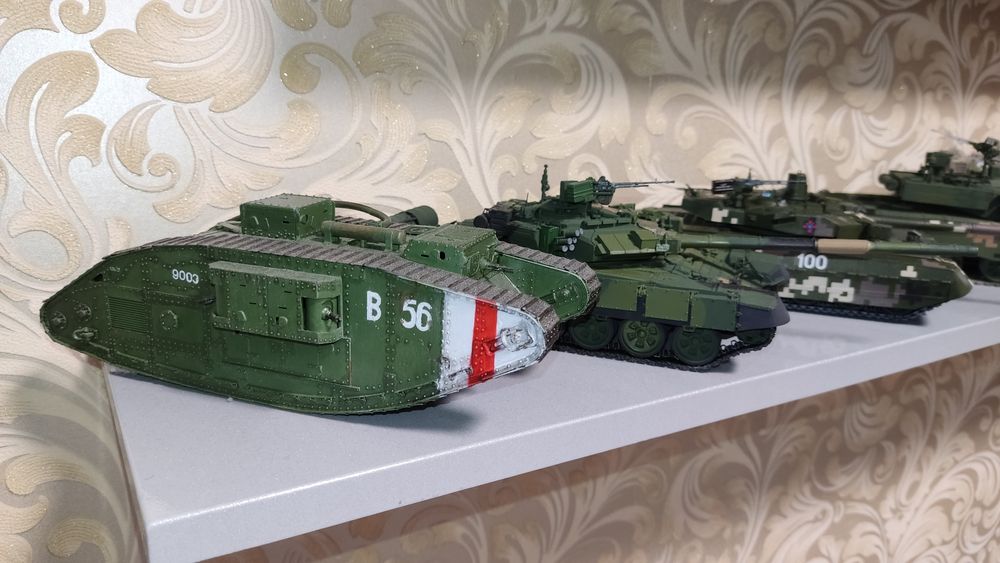 Збірні моделі бронетехніки в масштабі 1/35
