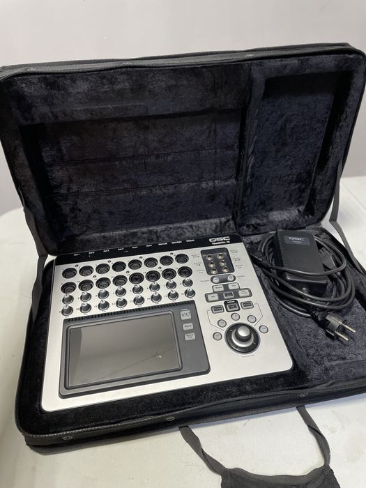 Мікшерний пульт QSC TouchMix 16 б/в