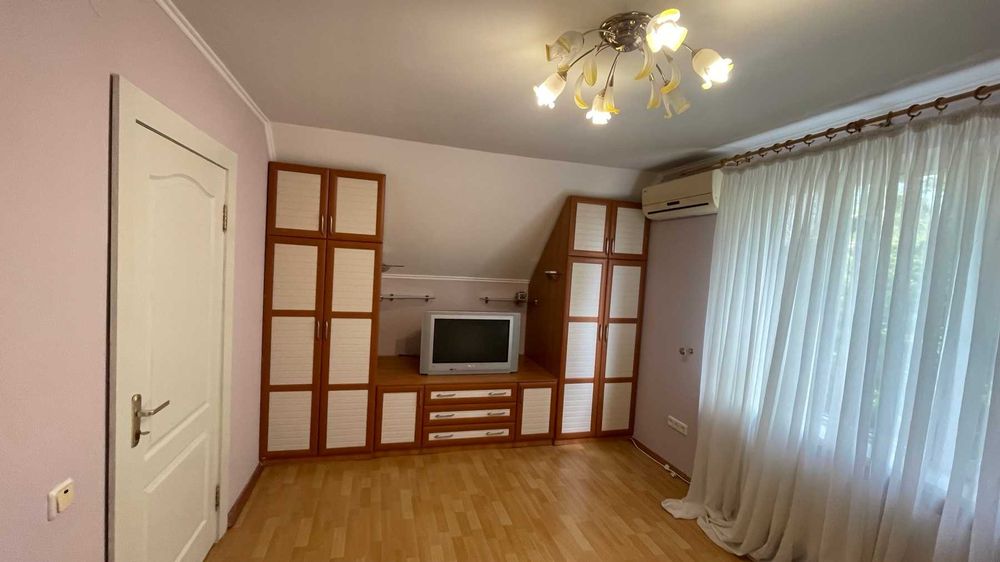 Оренда будинку з ділянкою від власника