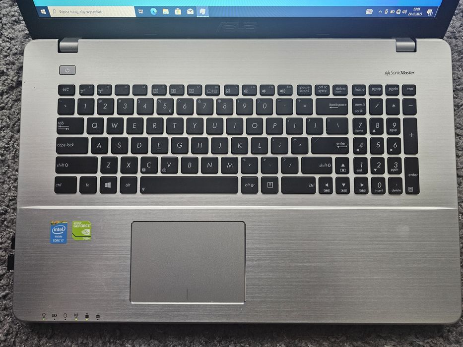 Laptop Asus X750j