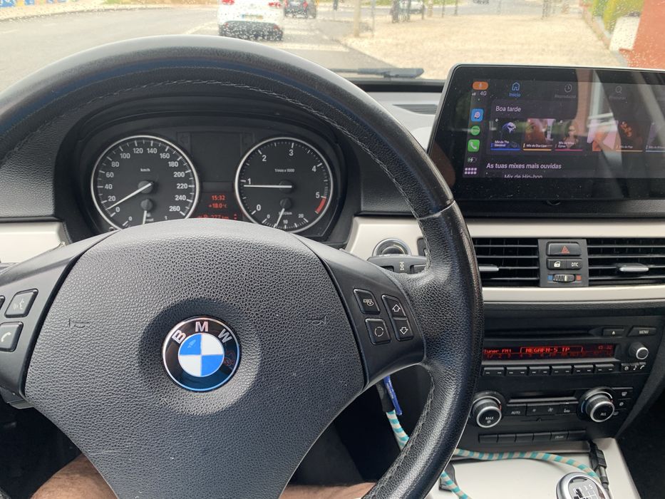 Bmw 316  e91  vendo ou troco