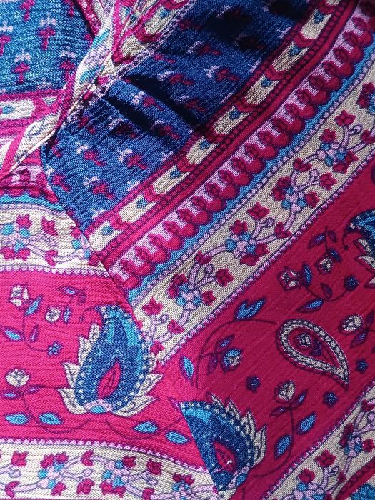 Яскрава блуза Peacocks/England