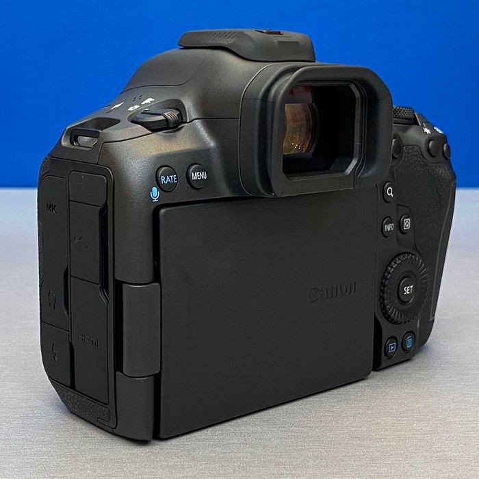 Canon EOS R5 Mark II (Corpo) - 45MP - NOVA - 3 ANOS DE GARANTIA