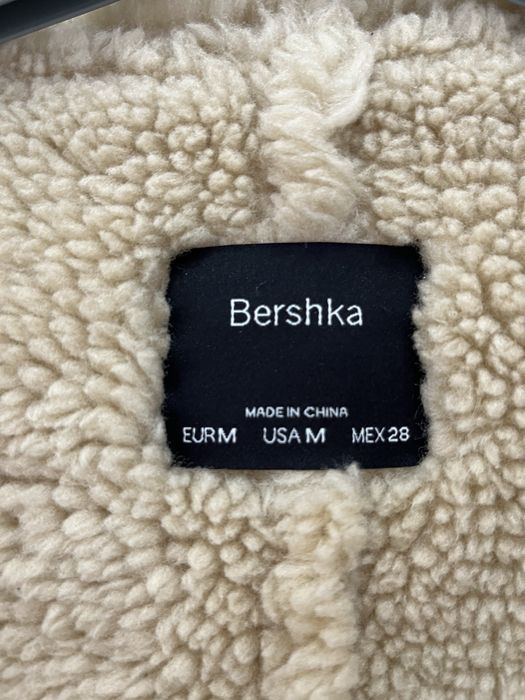 zimowa kurtka bershka