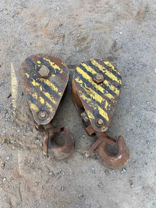 Крюки двух блочные 5 т.