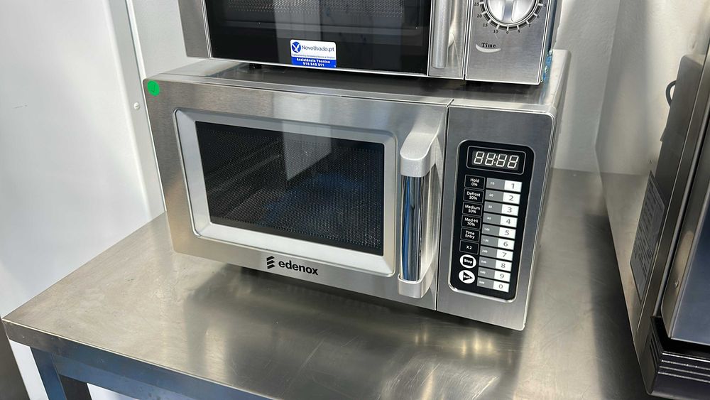 Forno Microondas Touch 1000W, 25L