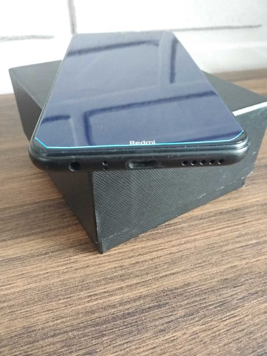 Xiaomi Redmi Note 8 4+1/64 GB Space Black