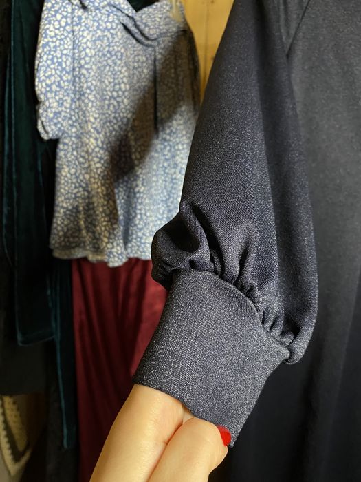 Вечірнє плаття міді