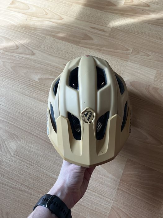 Kask na rower mtb, górski