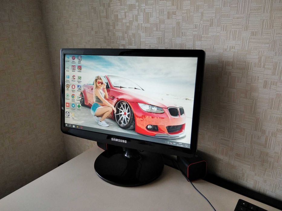 Монітор Samsung 19 дюймів ідеальний стан