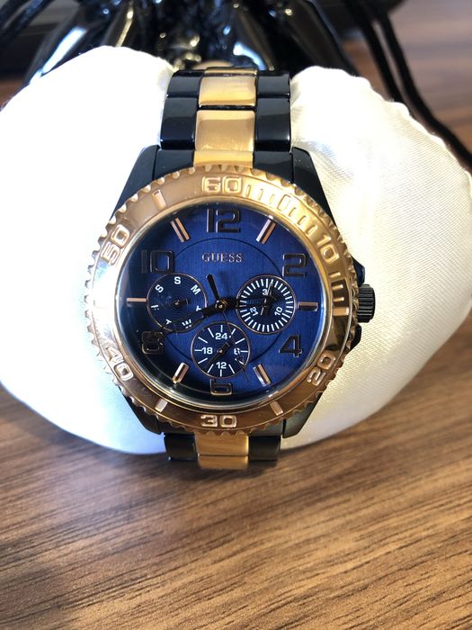 Часы GUESS W0231L6