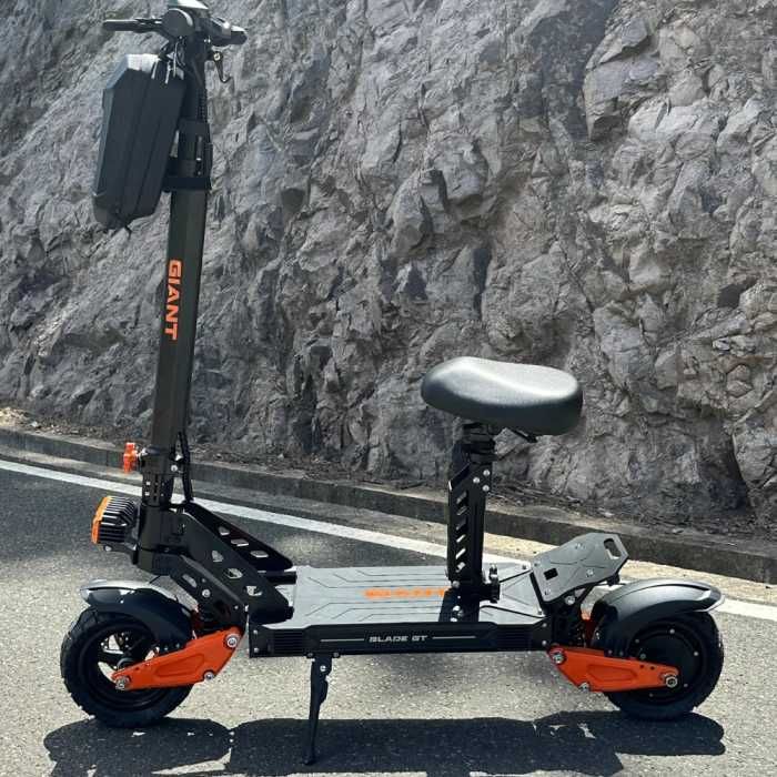 Електросамокат GIANT Blade GT 48V 18Ah 1600W | черный с сиденьем XB