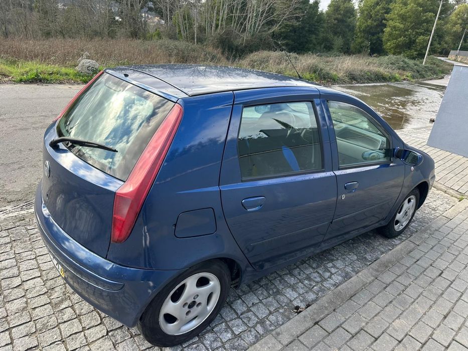 Fiat Punto 1.2 Gasolina – 2000