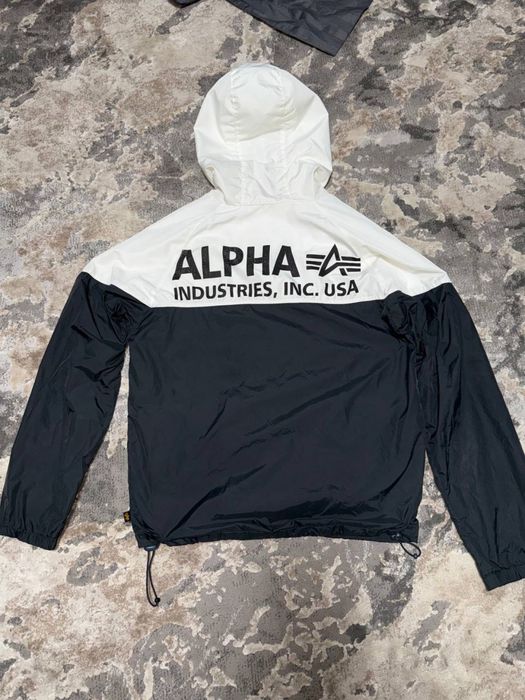 вітровка alhpa industries