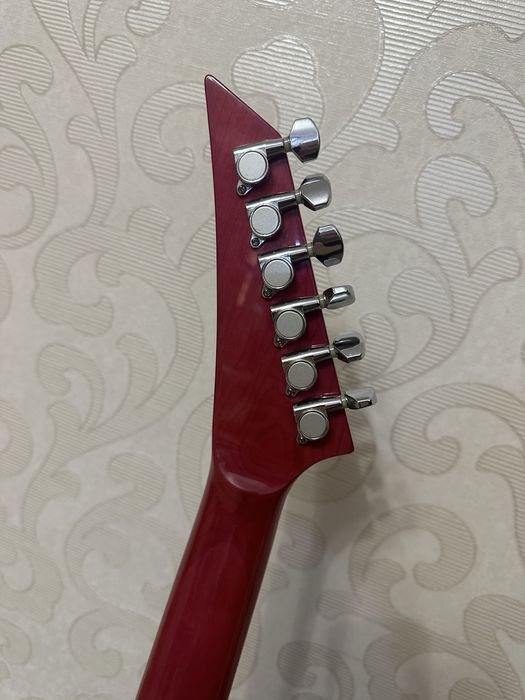 Електрогітара Grass Roots Horizon