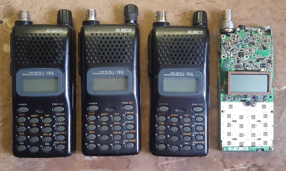 Рації Alinco DJ 195