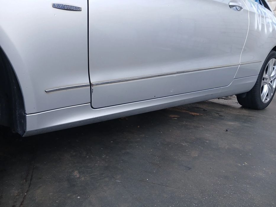 Embaladeira esquerda MERCEDES-BENZ Classe E Coupé (C207)