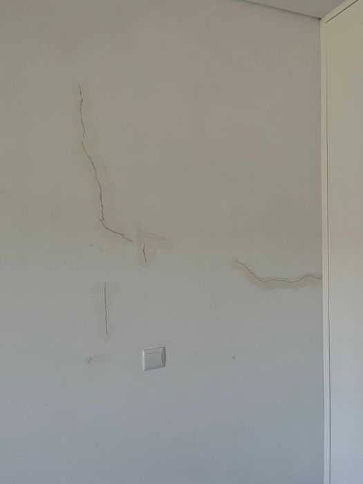 Pintura de interiores | Reparação de paredes | Massa e pintura