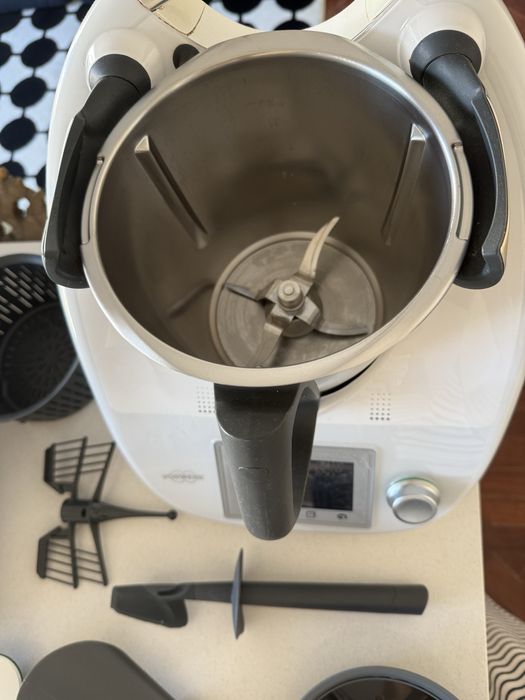 Bimby  TM5 pouco usada