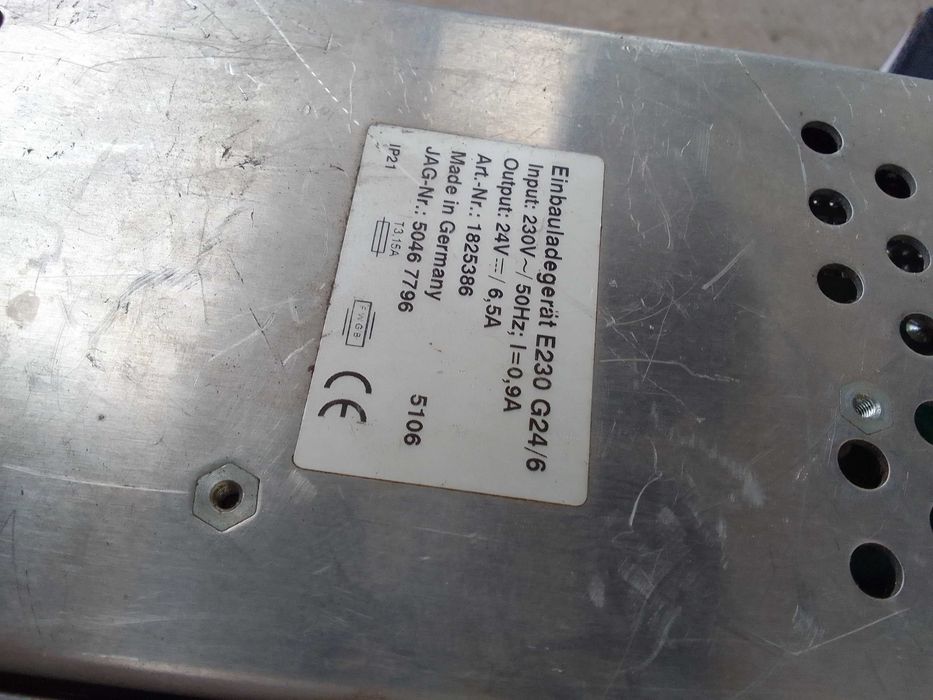 prostownik ładowarka 12v 24v 30A